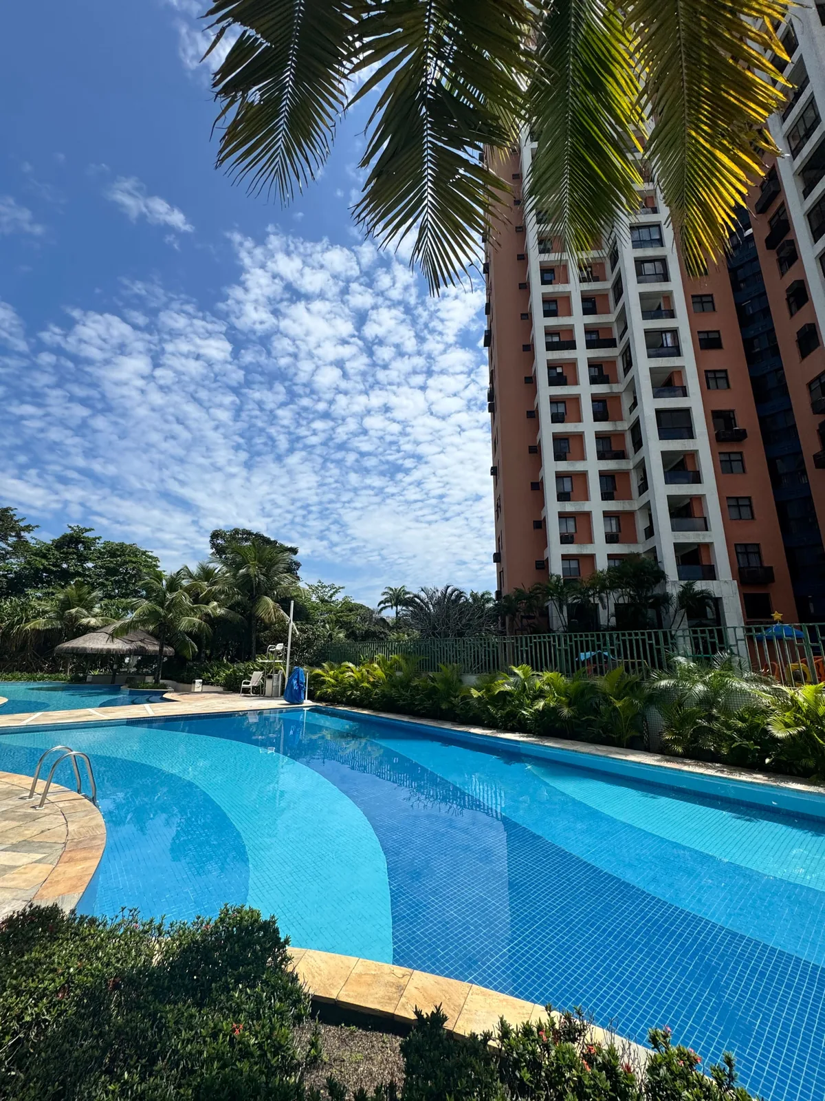Piscina do condomínio