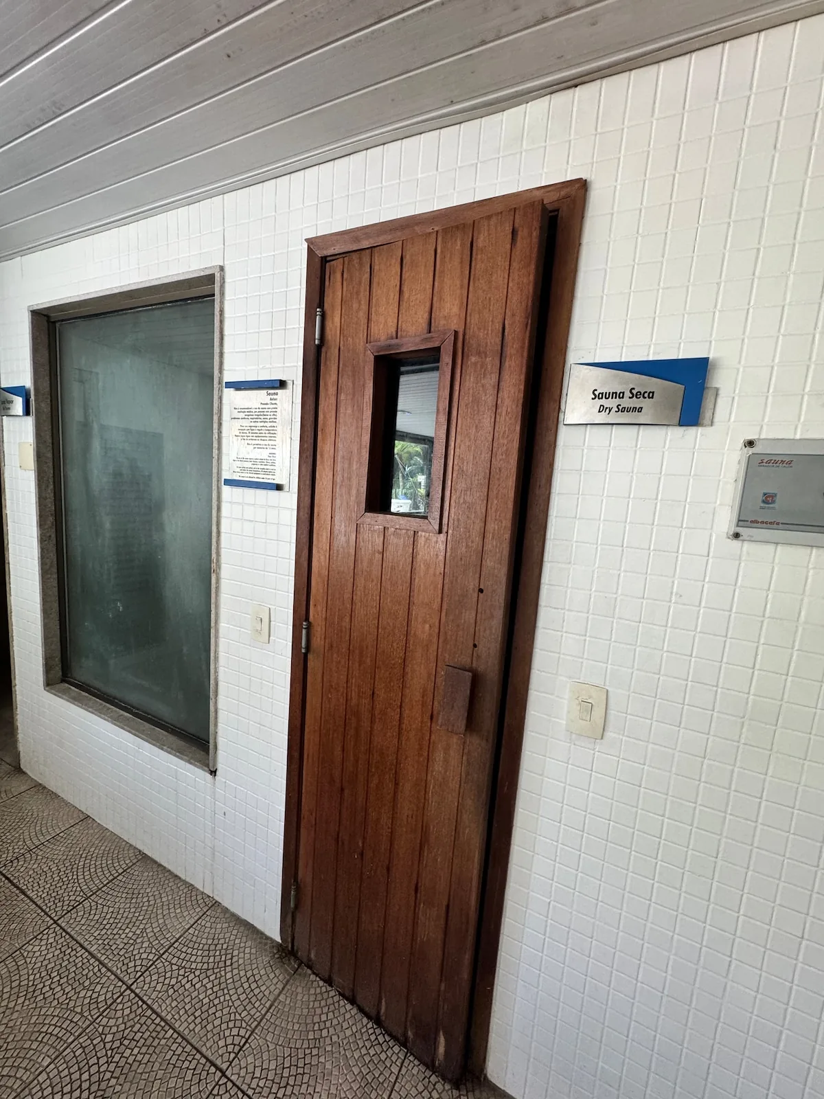 Sauna seca do condomínio